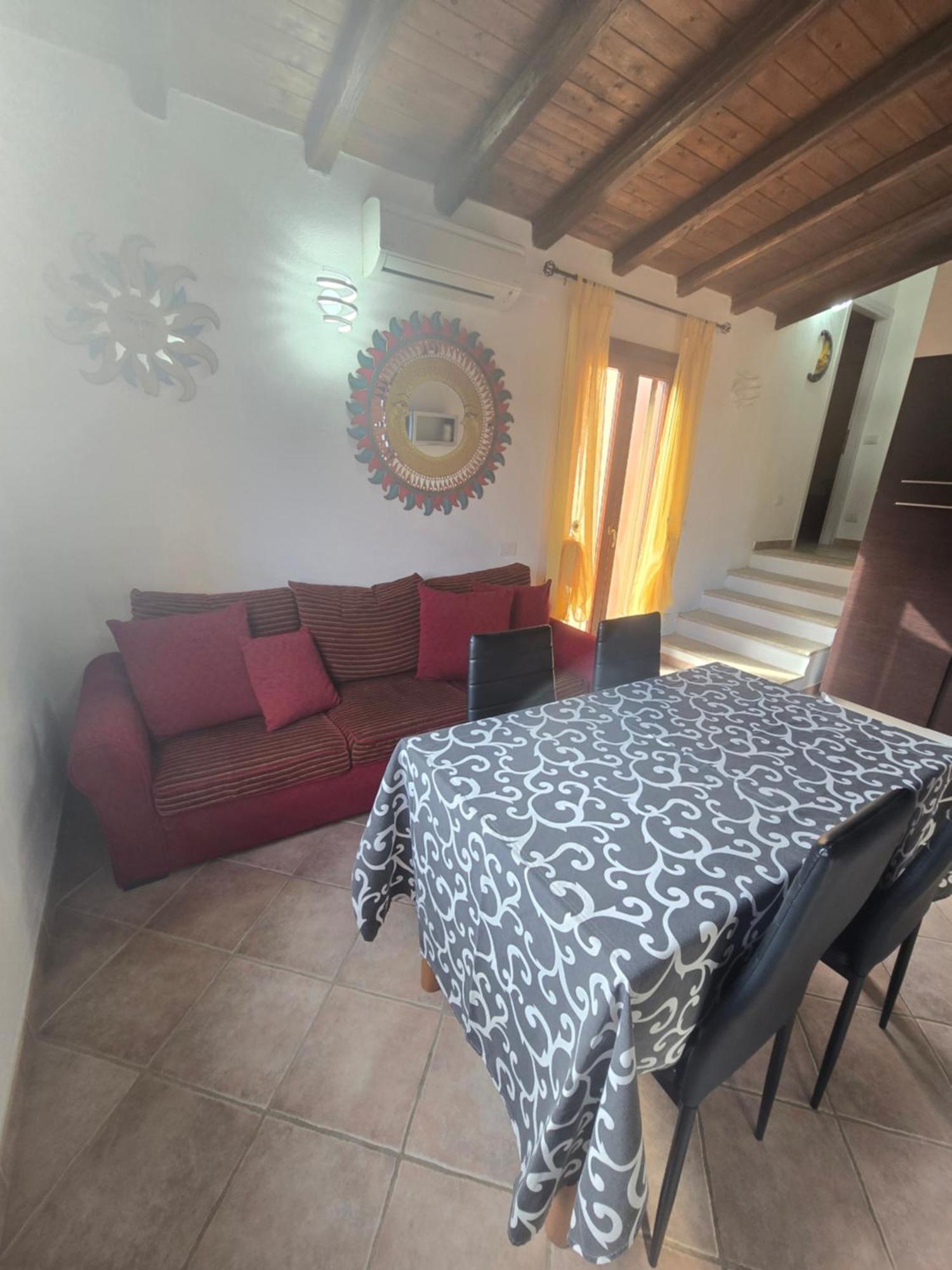 Trilocale Climatizzato L'Oleandro Tanaunella Exterior foto