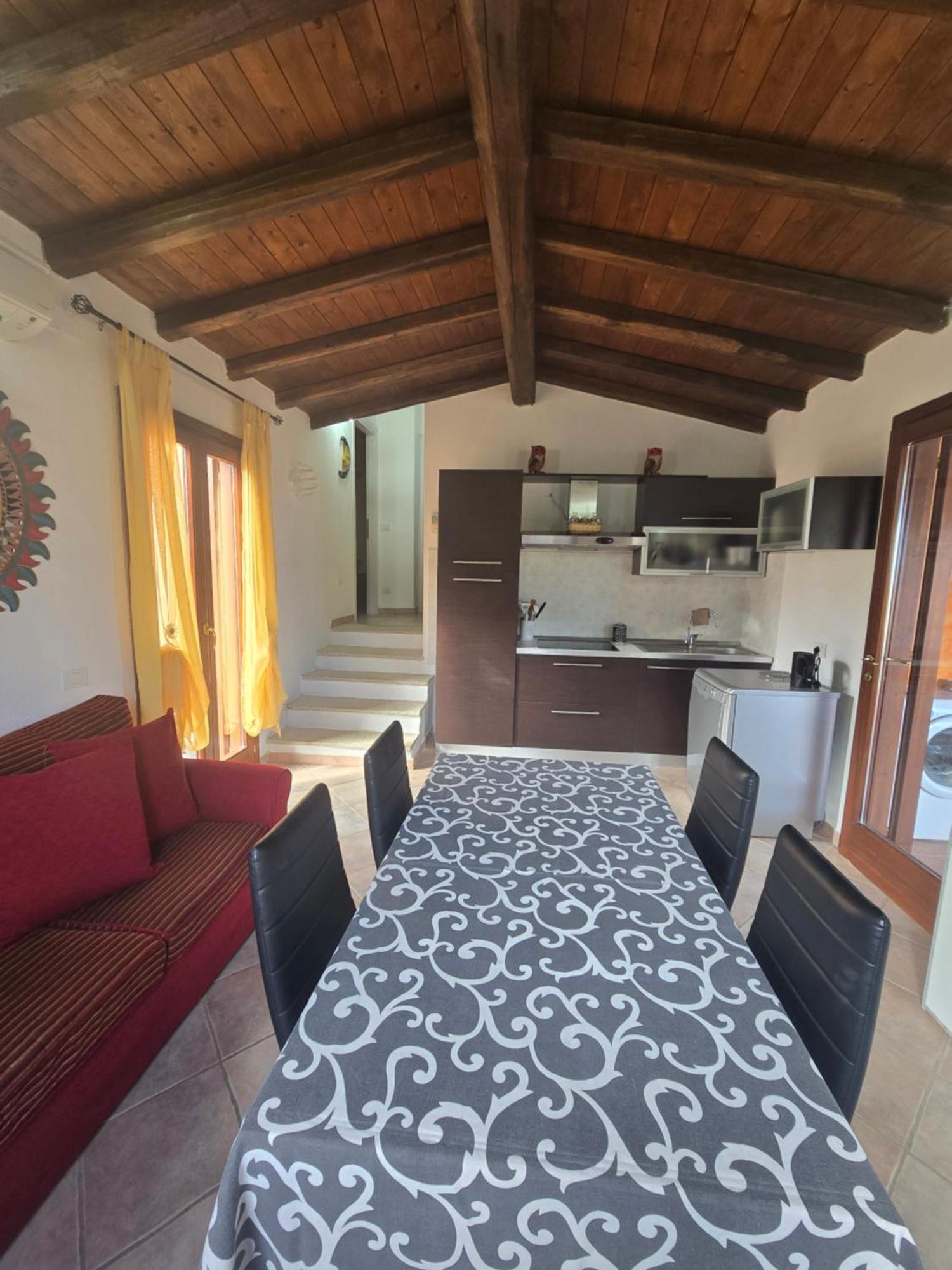 Trilocale Climatizzato L'Oleandro Tanaunella Exterior foto